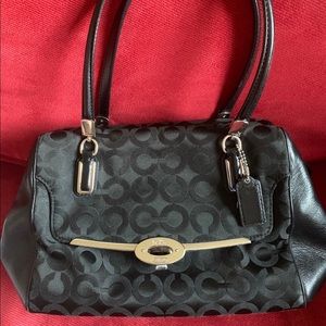 Coach black purse “c” pattern - almost new!